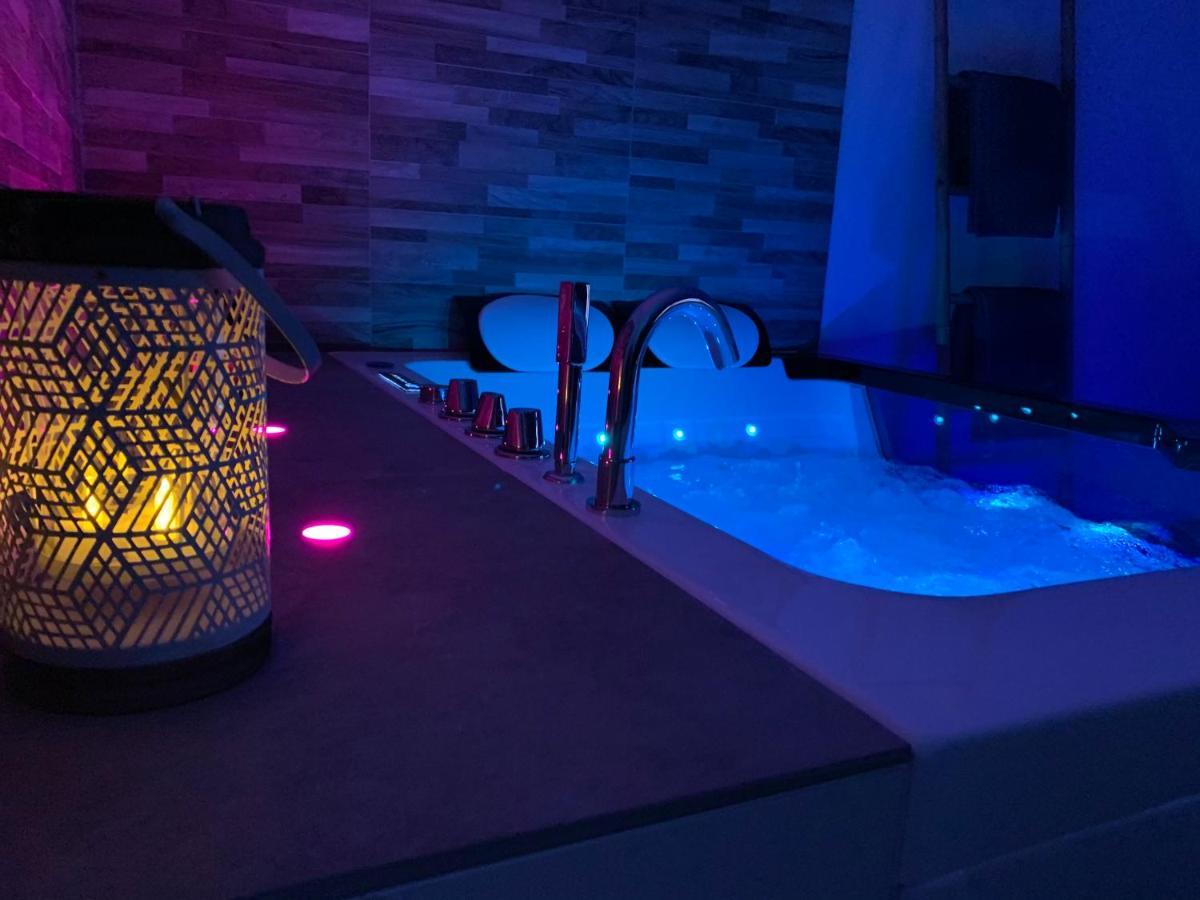 Appartement Cosy Jacuzzy Luxe Gare De Toulon Eksteriør billede