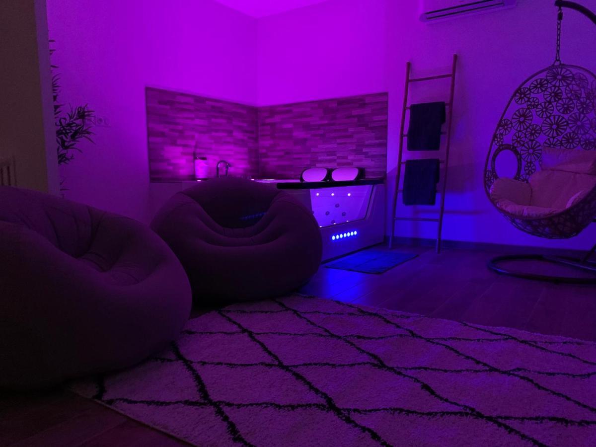 Appartement Cosy Jacuzzy Luxe Gare De Toulon Eksteriør billede
